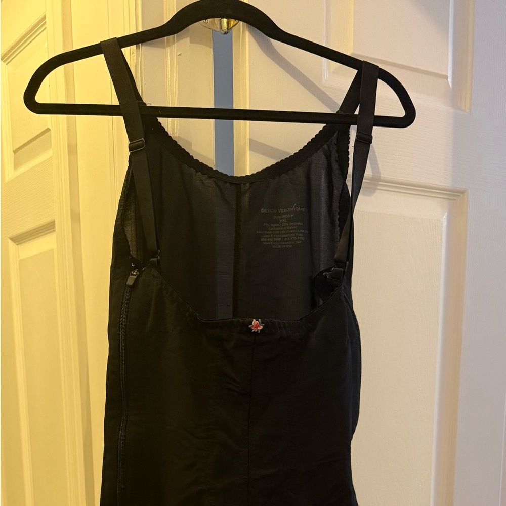 Black medical faja compression garment
